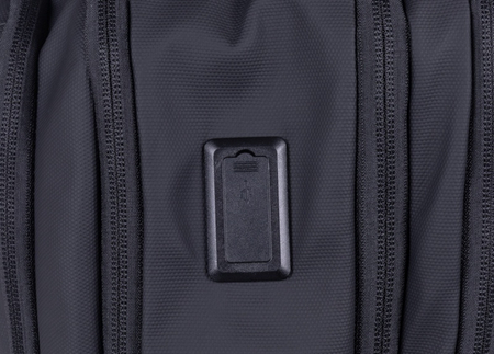 Plecak DONAU TRAVEL Berlin, 15,6", 16l, USB + kabel, czarny